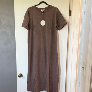 Hayden Brown Short Sleeve Maxi Knit Dress